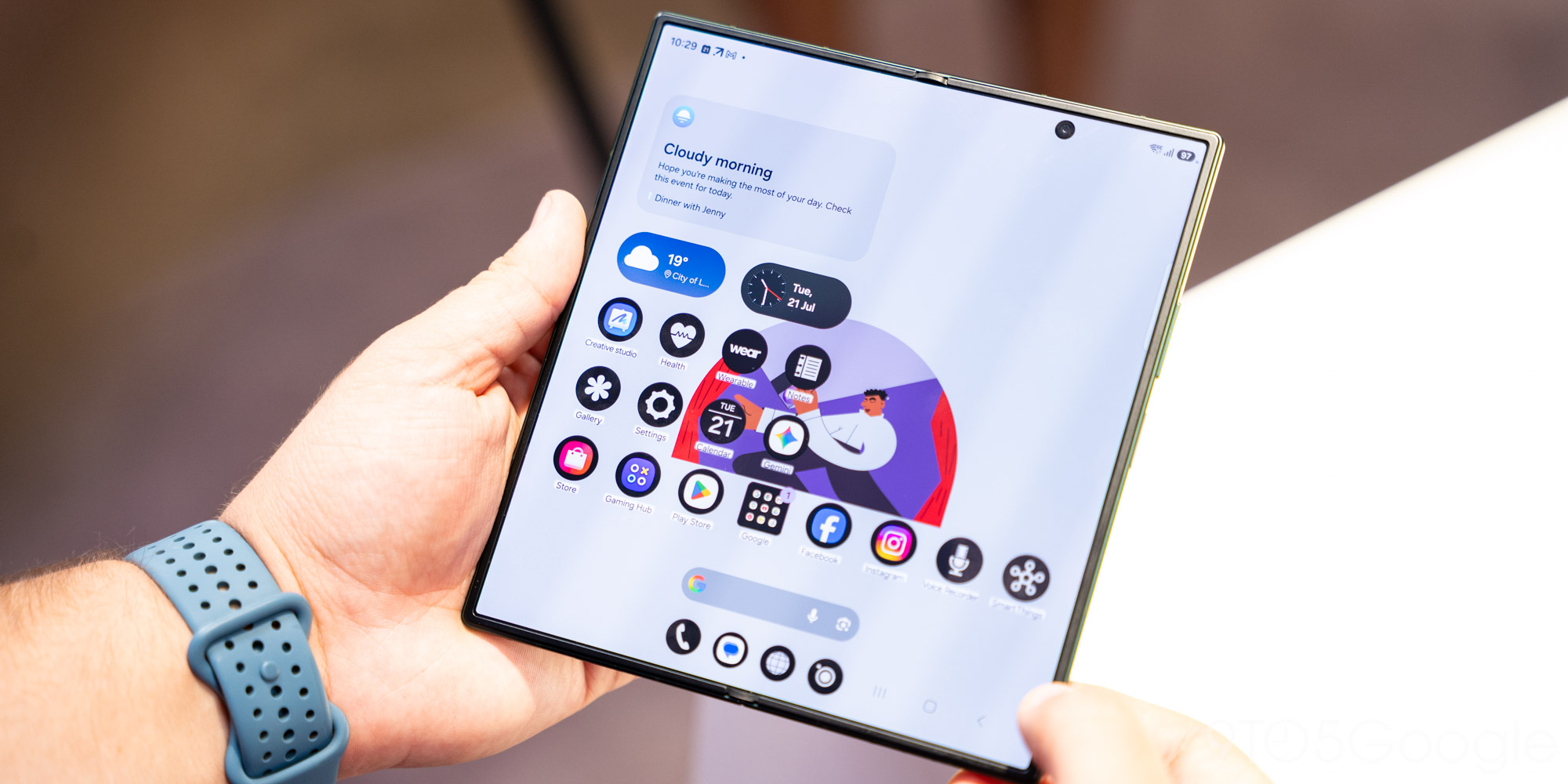 The Galaxy Z Fold 8's display crease is a huge improvement [Gallery]