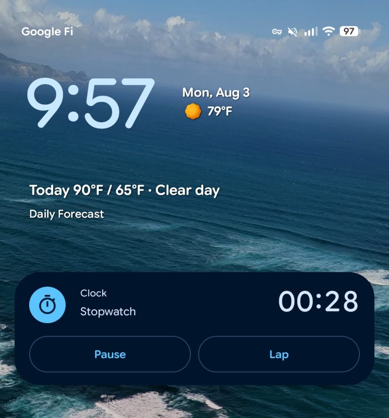 Google Clock 9.0 adds stopwatch, timer Live Updates on Pixel