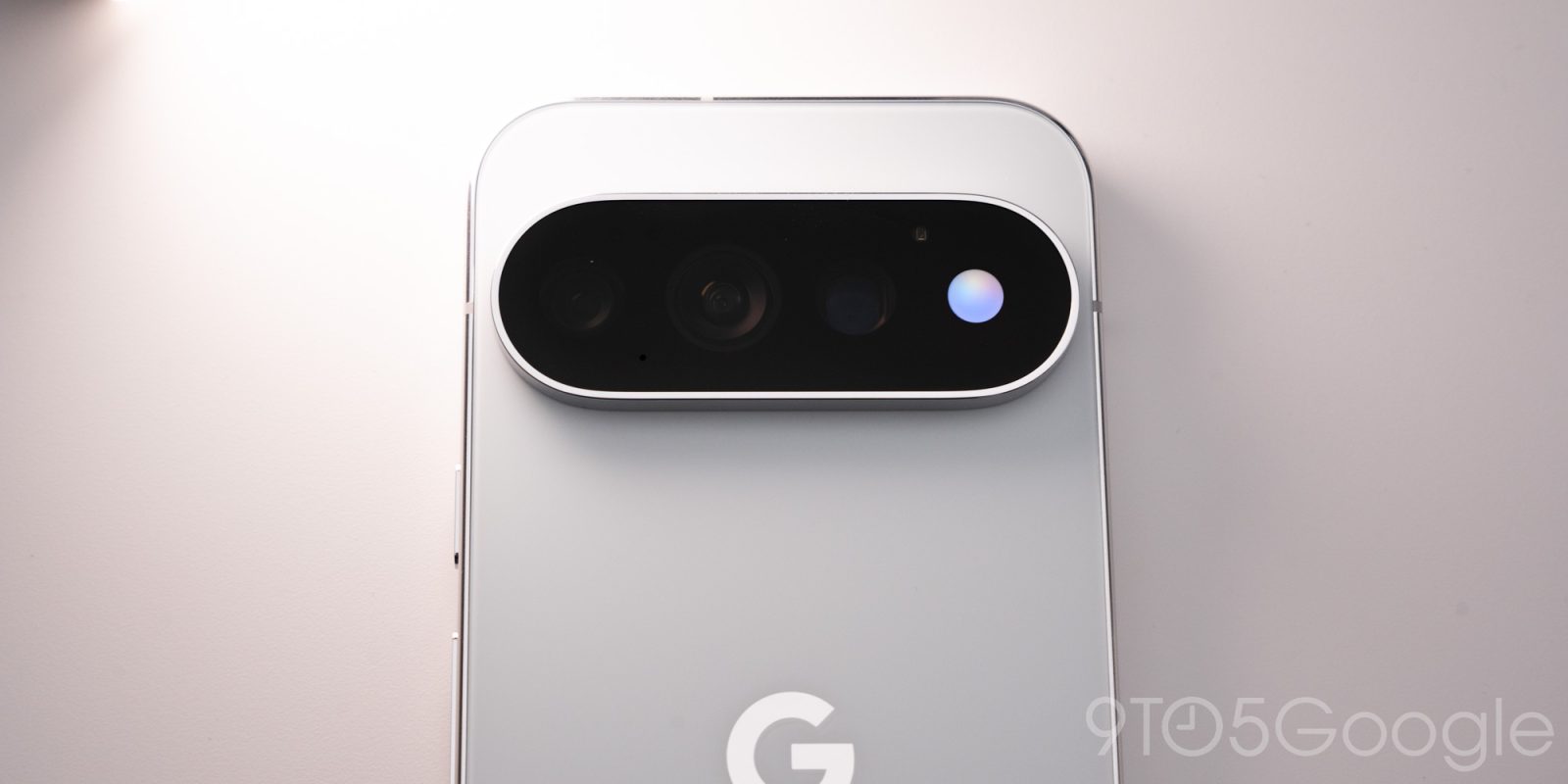 Pixel 11 “Glow” feature branded “HiLight” with multicolor LED notification