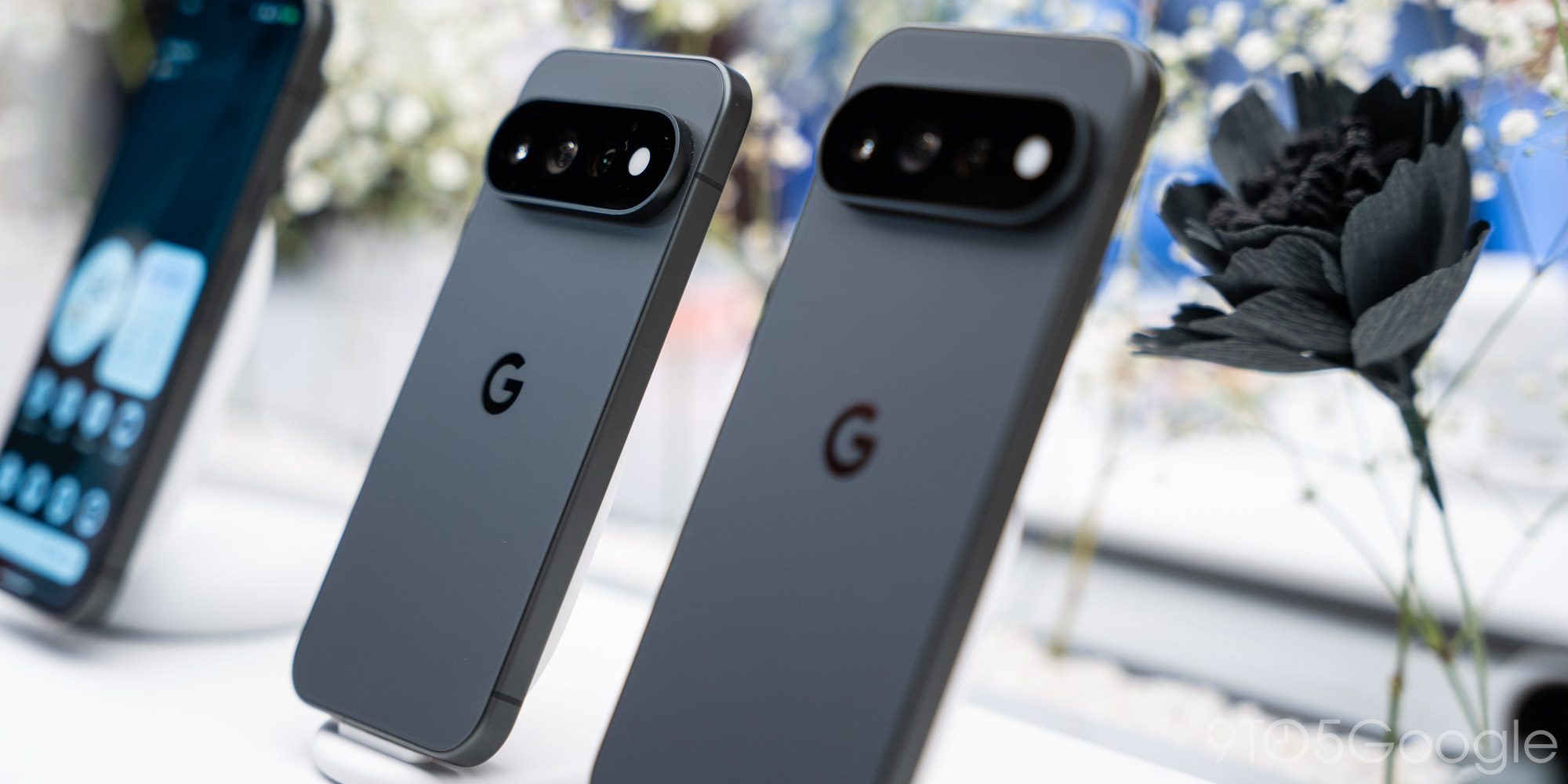 Краш-тесты показывают, что Pixel 11 Pro, особенно меньшая версия, может легче разбиваться