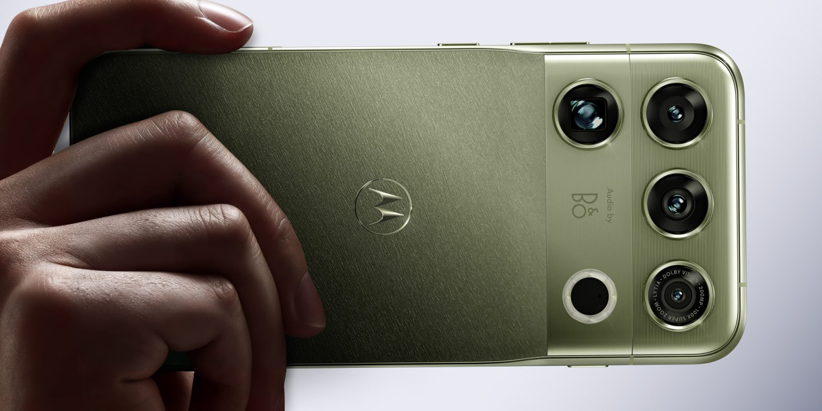 Motorola Signature 27 officially gets a North American launch in the ‘coming months’