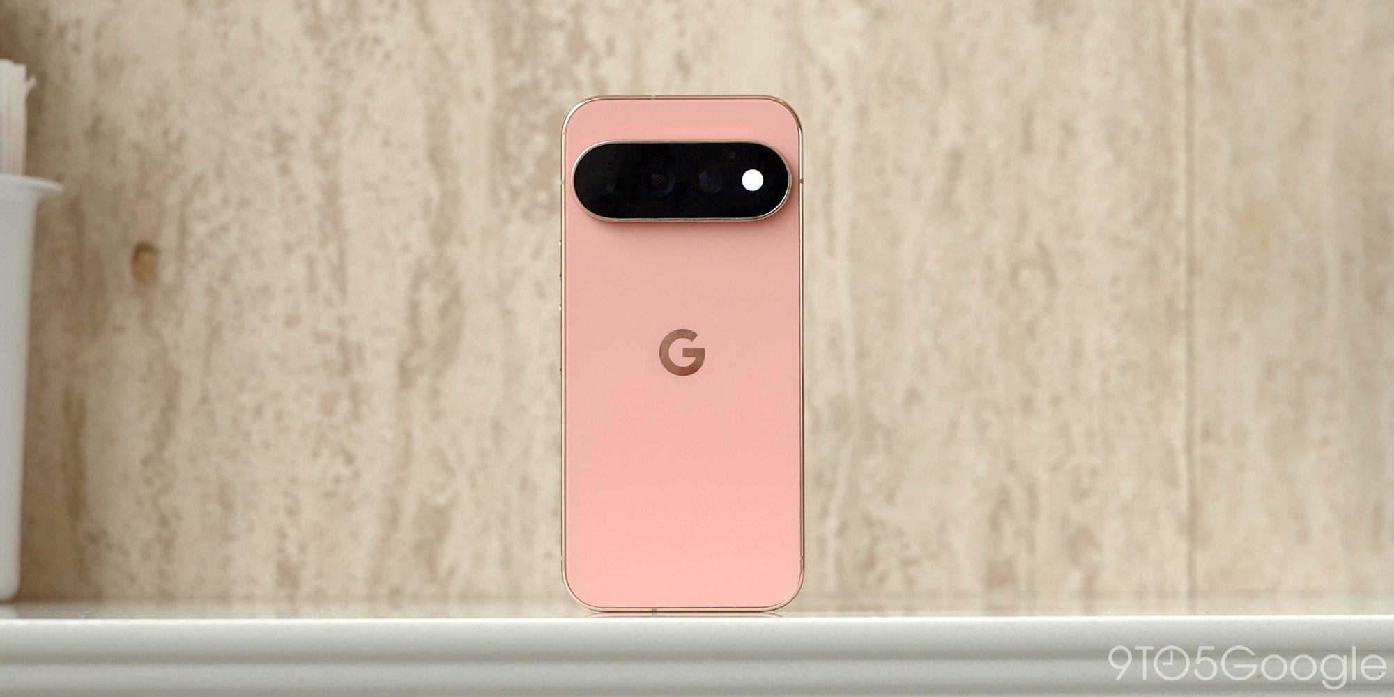 Новая вкладка Google «Купить устройства» предлагает смартфоны Pixel и Samsung Galaxy рядом