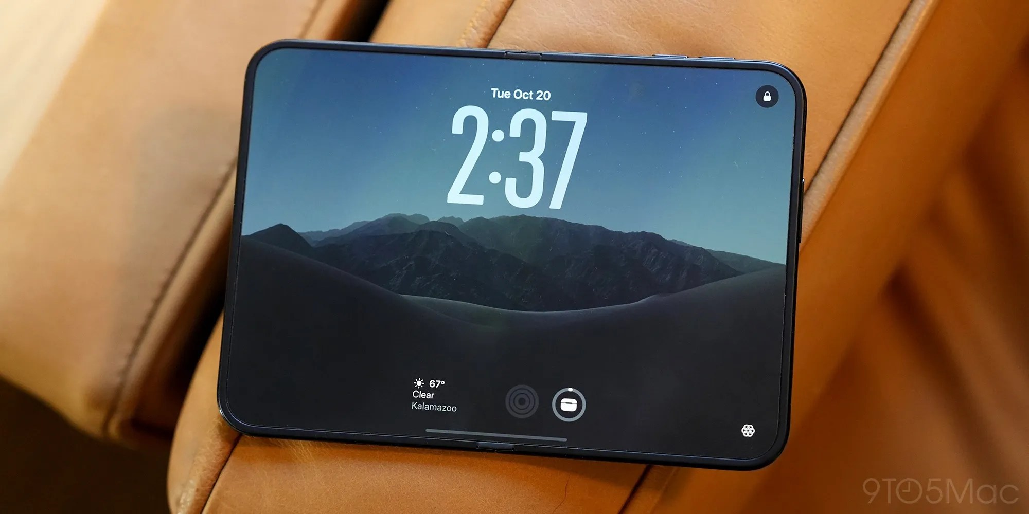 Обзор iPhone Duo: те же проблемы, что и у складных Android-смартфонов, но с фирменной выверенностью Apple